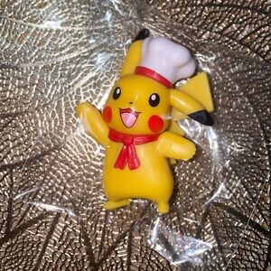 Pokémon Chef Pikachu Figure